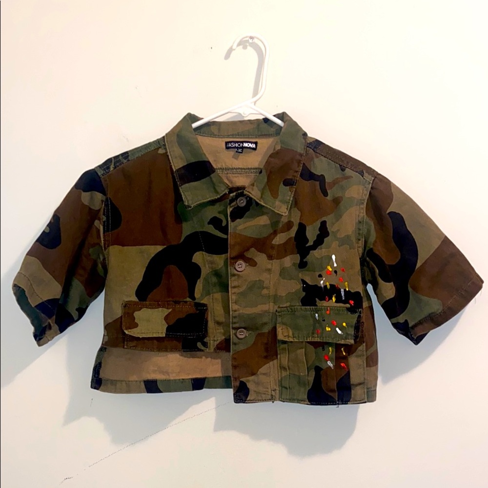 Fashion Nova Camo Cargo Top
